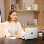 MacBook Neo 13 inch clear case